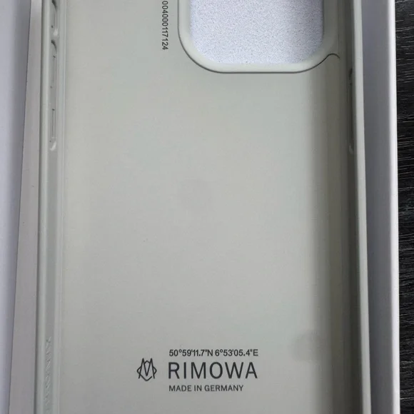 Rimowa iPhone case Aluminum iPhone 14 Pro~14 pro Max - Picture 7 of 7